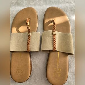 XOXO Sandals